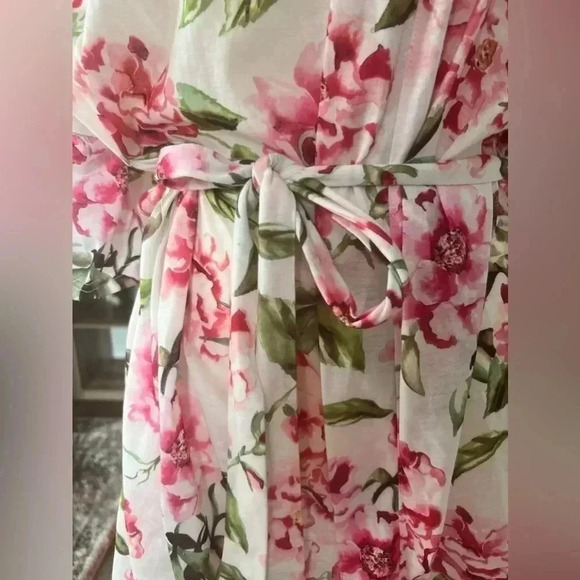 Show  me your MuMu women’s‎ floral Robe NWOT Sz Small - Picture 3 of 6